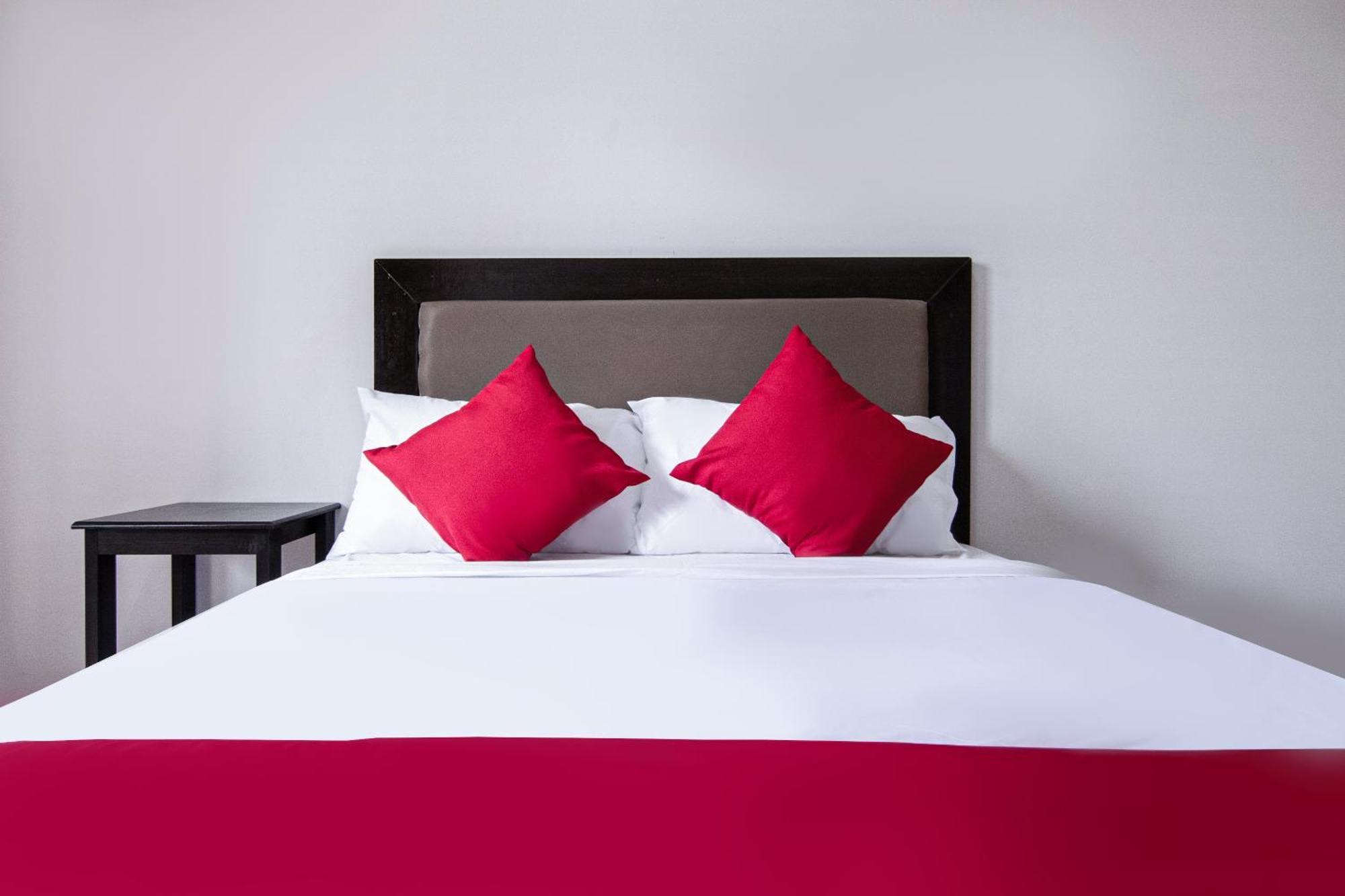 โอโย 431 อะพอลโล 11 อพาร์แทลล์ Hotel ปาไซ ภายนอก รูปภาพ